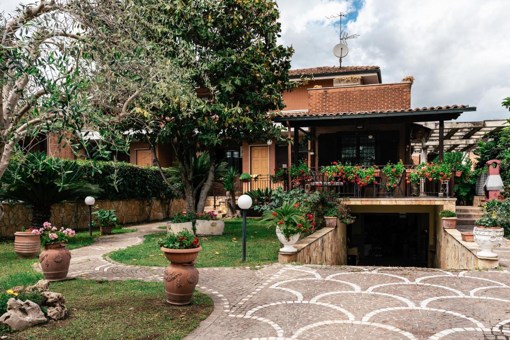 La Fragola Bed & Breakfast - Rome, Rome